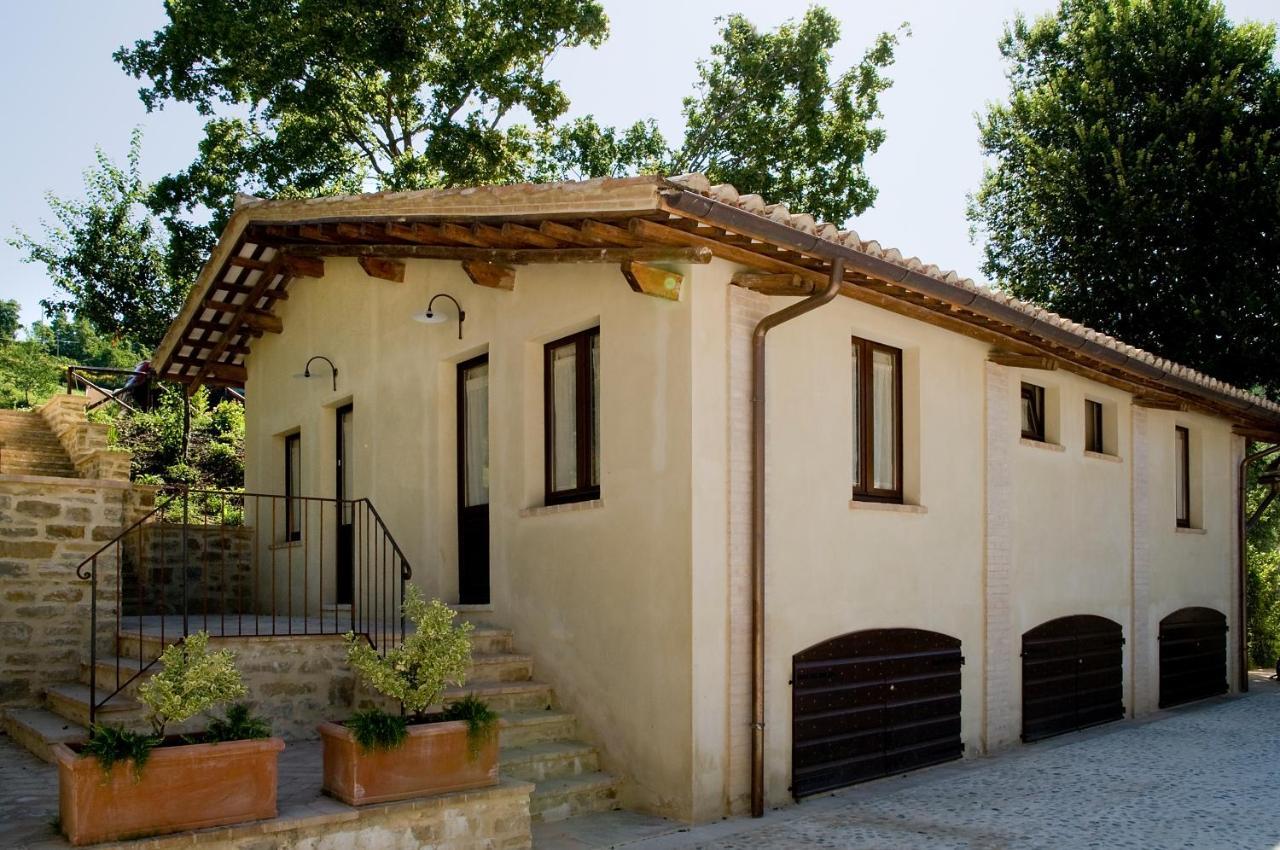 Agriturismo Le Case 阿西西 外观 照片