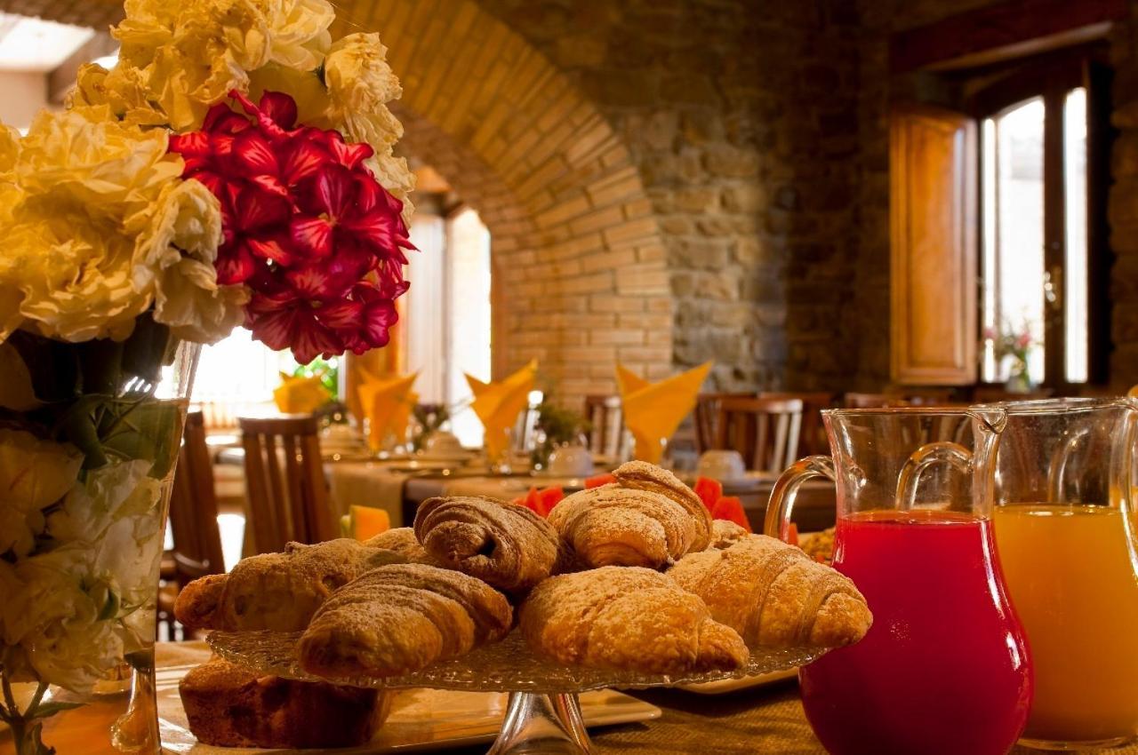 Agriturismo Le Case 阿西西 外观 照片
