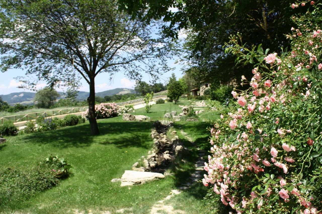 Agriturismo Le Case 阿西西 外观 照片