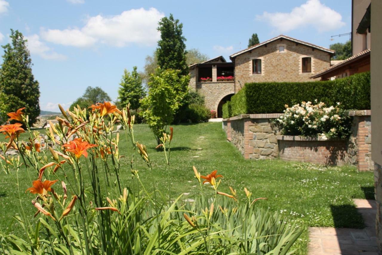 Agriturismo Le Case 阿西西 外观 照片
